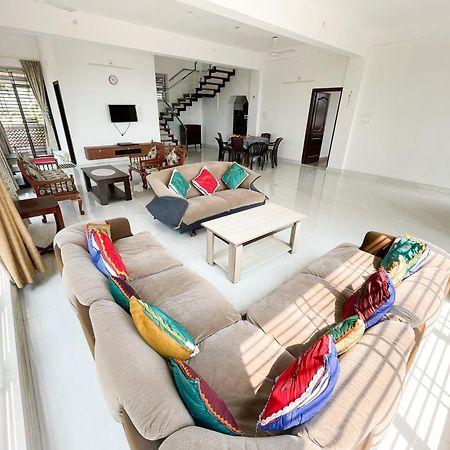 Gintara Beach Homestay By Evaddo Kalyānpur Εξωτερικό φωτογραφία